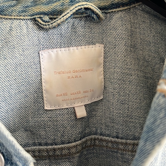 Zara Distressed Denim Jacket - Picture 2 of 7